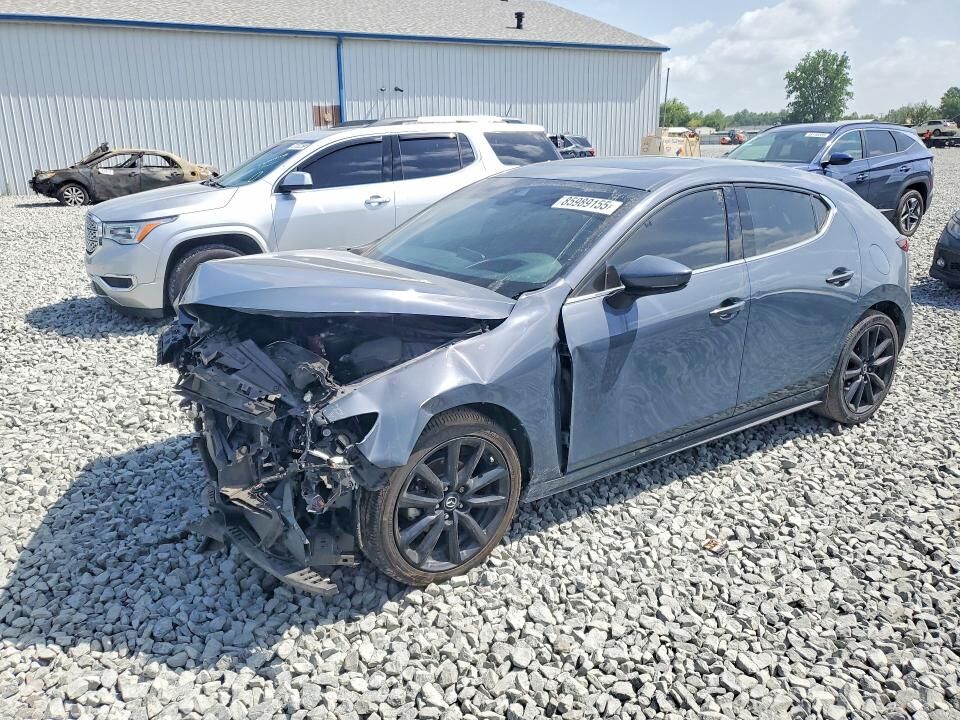 2021 MAZDA Mazda3