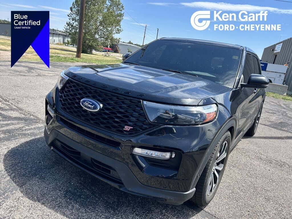 2021 FORD Explorer