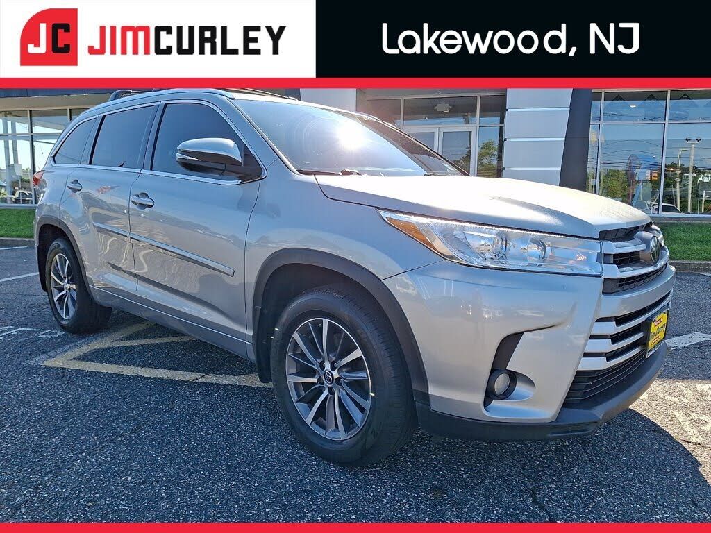 2018 TOYOTA Highlander