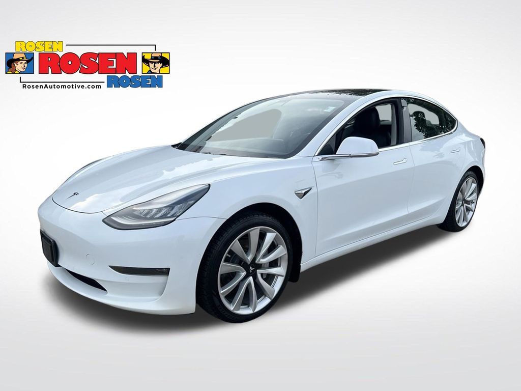2018 TESLA Model 3