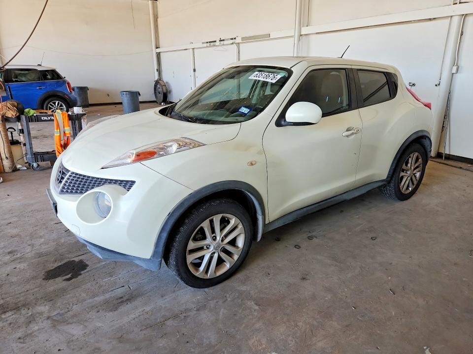 2011 NISSAN Juke