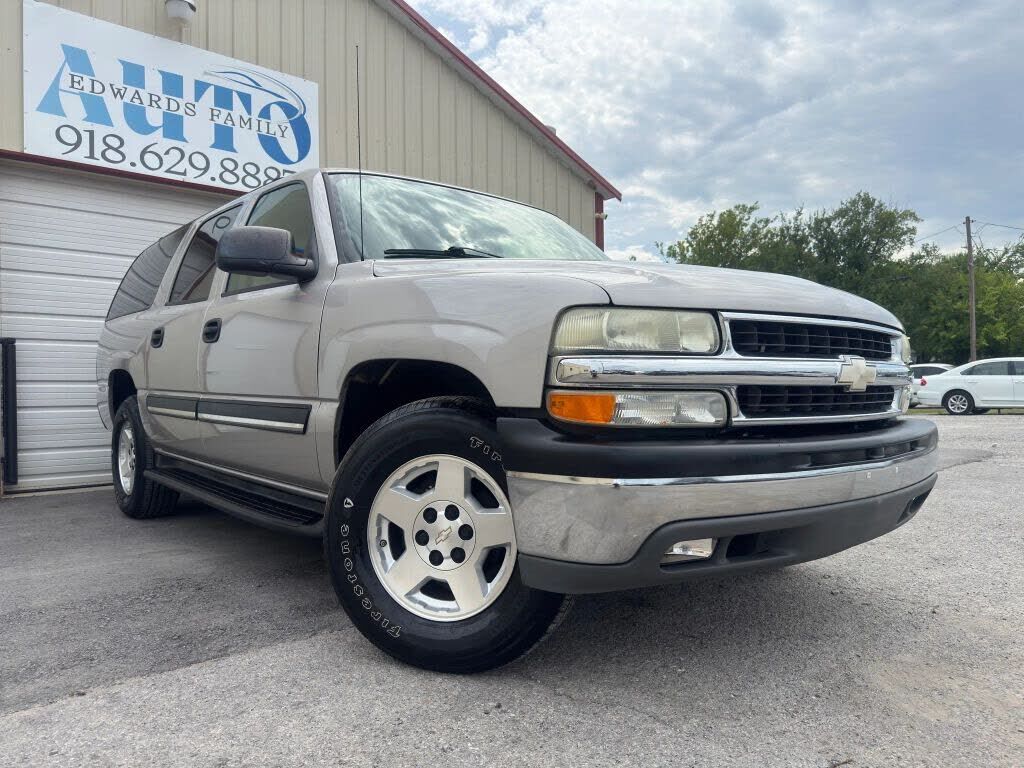 2004 CHEVROLET Suburban