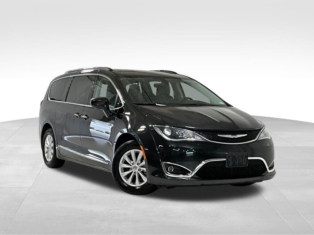 2018 CHRYSLER Pacifica
