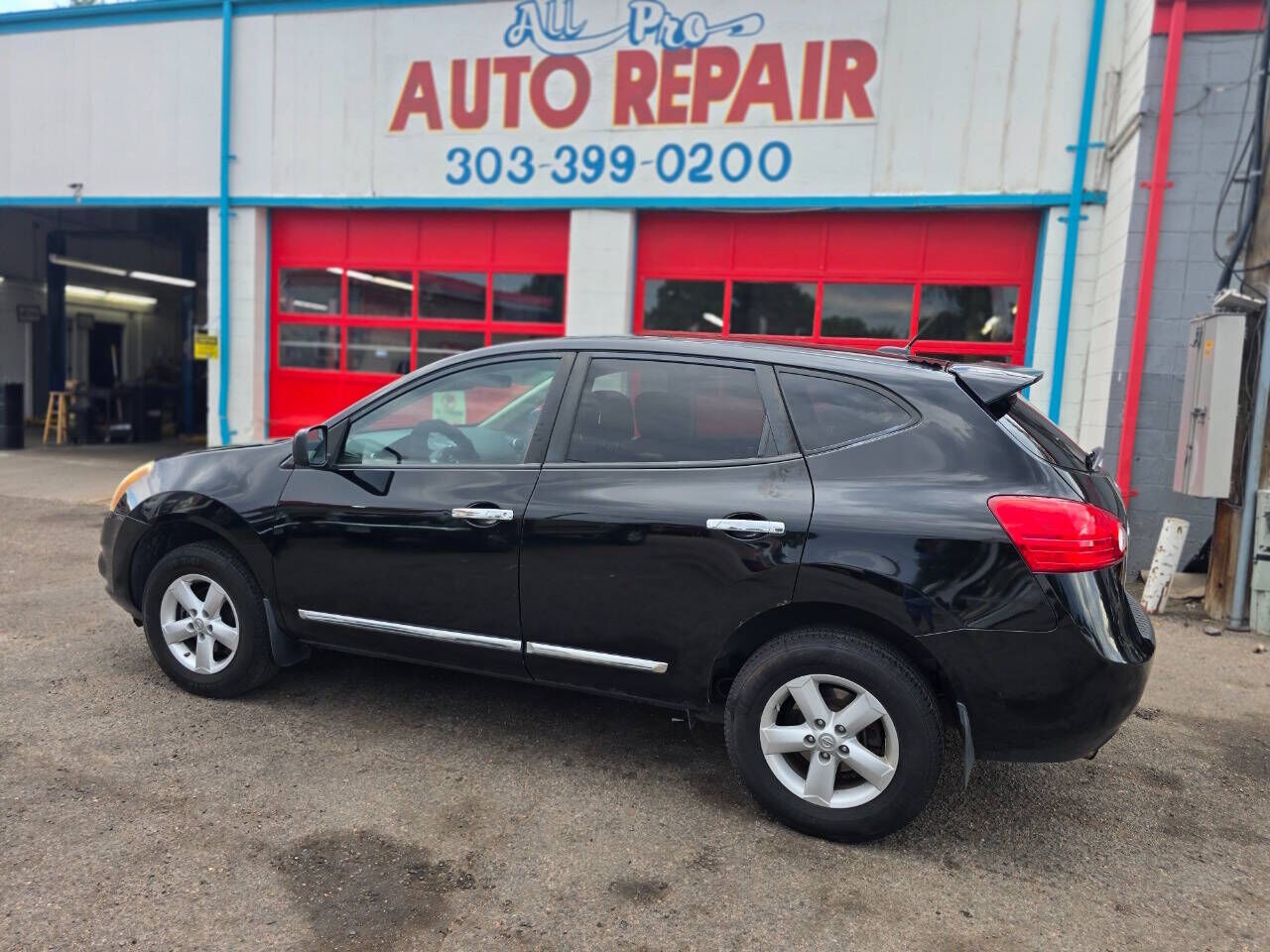 2012 NISSAN Rogue