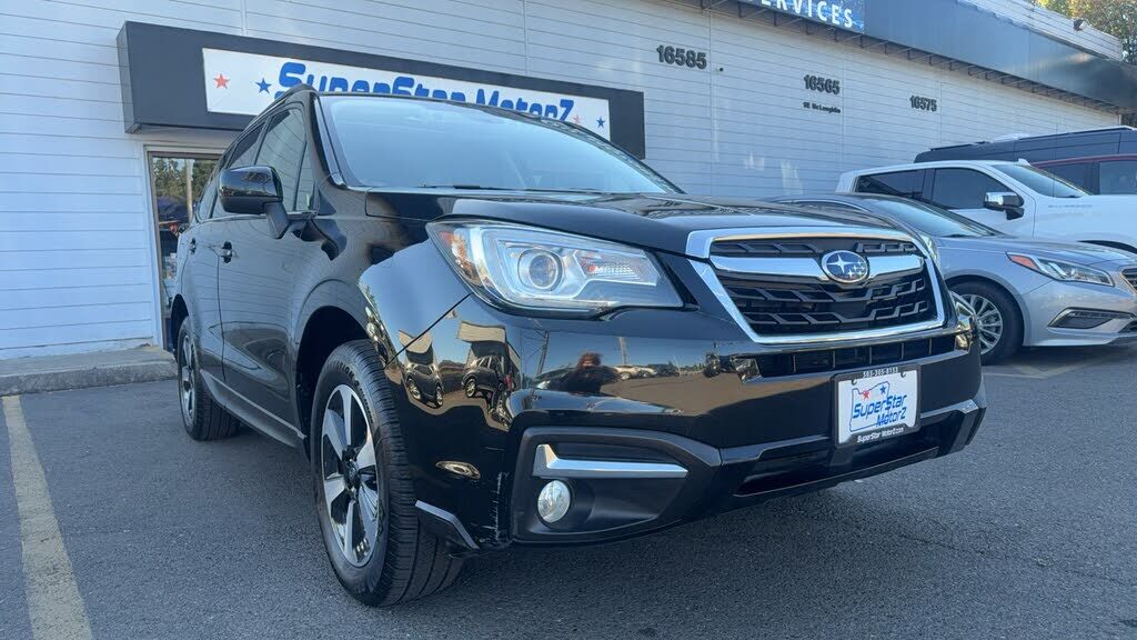 2017 SUBARU Forester