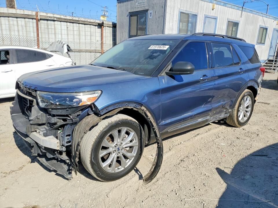 2020 FORD Explorer