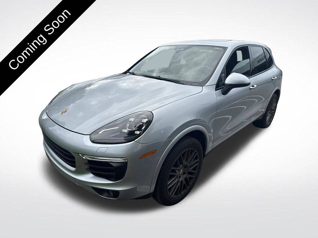 2017 PORSCHE Cayenne