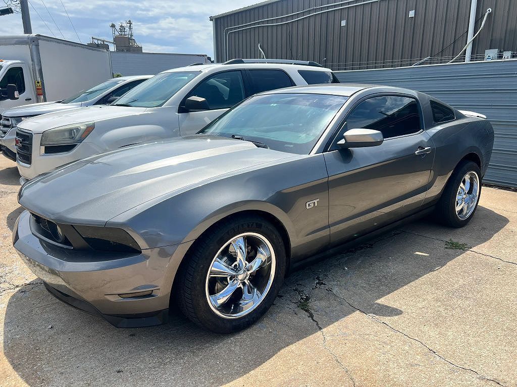2010 FORD Mustang