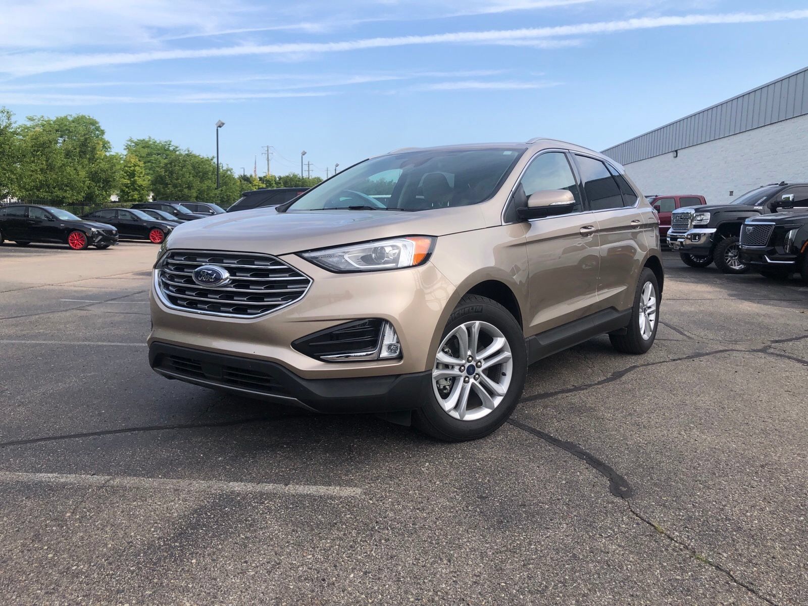 2020 FORD Edge