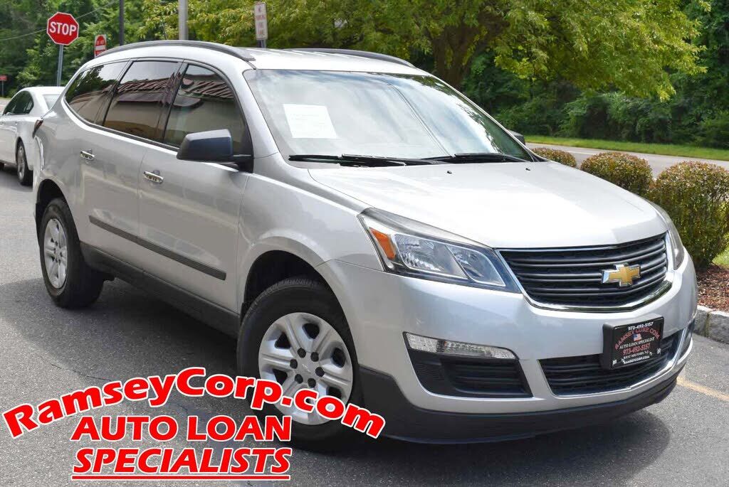 2017 CHEVROLET Traverse