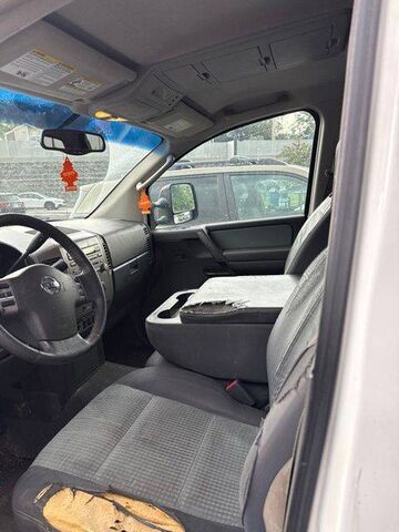 2005 NISSAN Titan