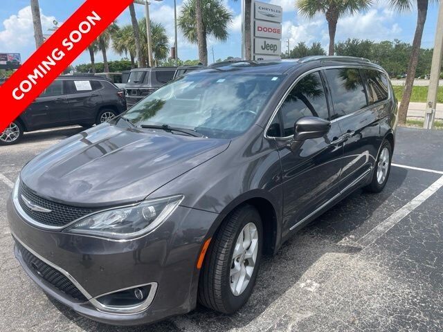 2020 CHRYSLER Pacifica