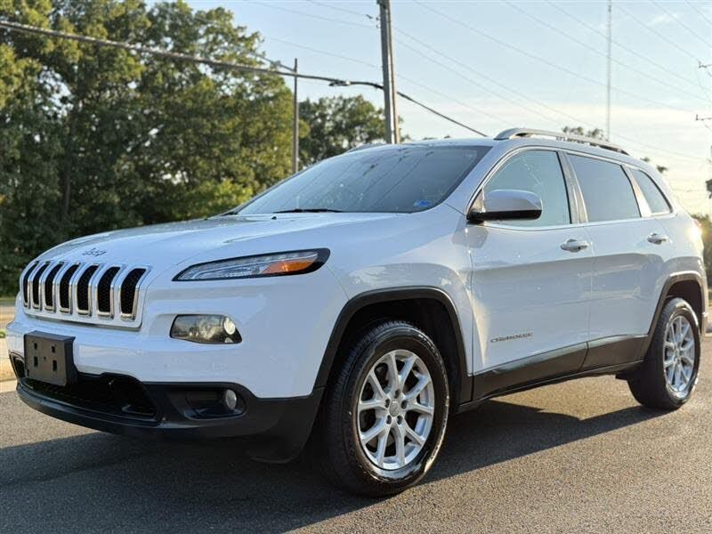 2017 JEEP Cherokee
