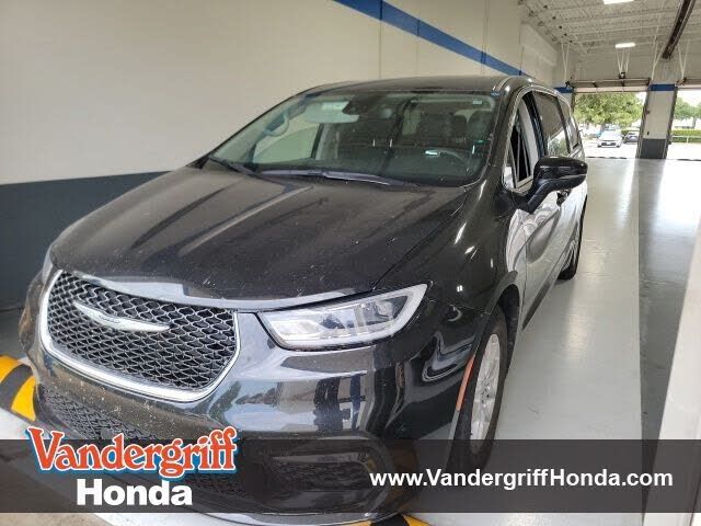 2023 CHRYSLER Pacifica