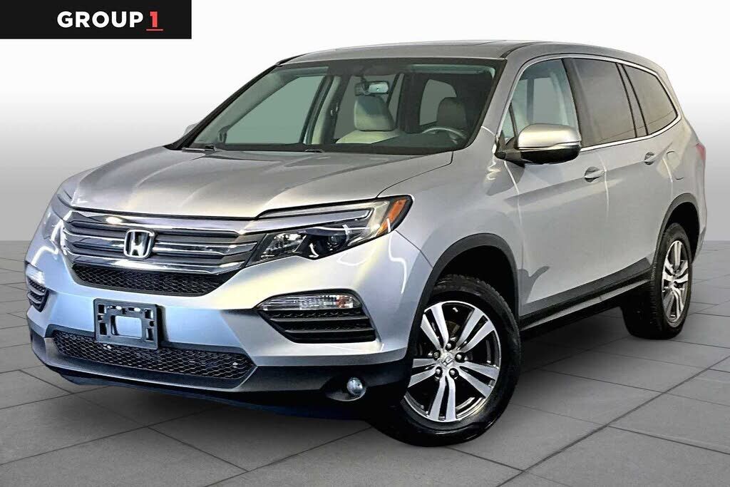 2017 HONDA Pilot