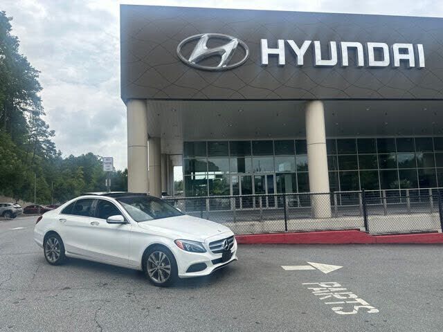 2017 MERCEDES-BENZ C-Class