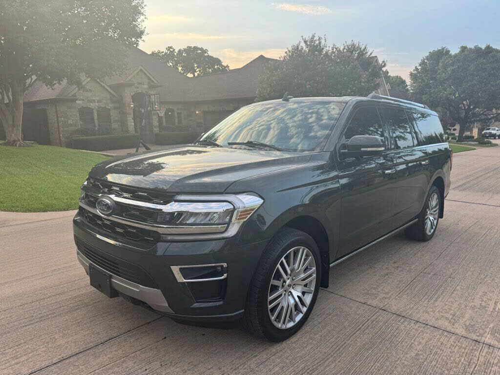 2023 FORD Expedition