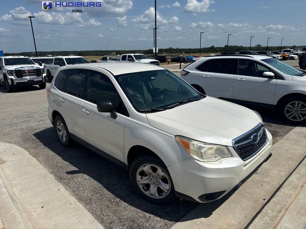 2015 SUBARU Forester