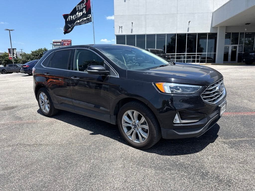 2020 FORD Edge