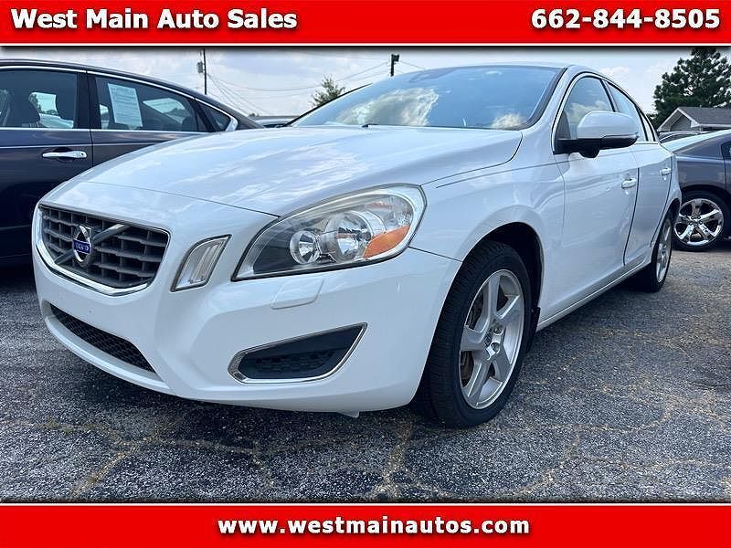 2012 VOLVO S60