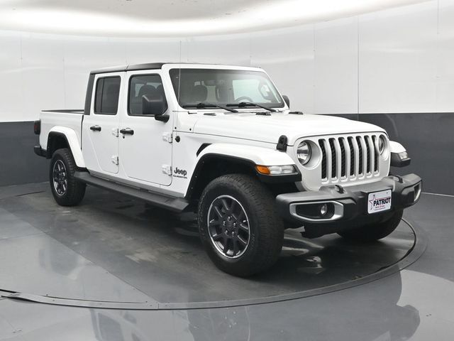 2022 JEEP Gladiator