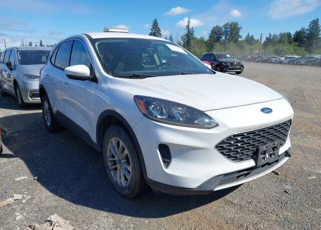 2020 FORD Escape