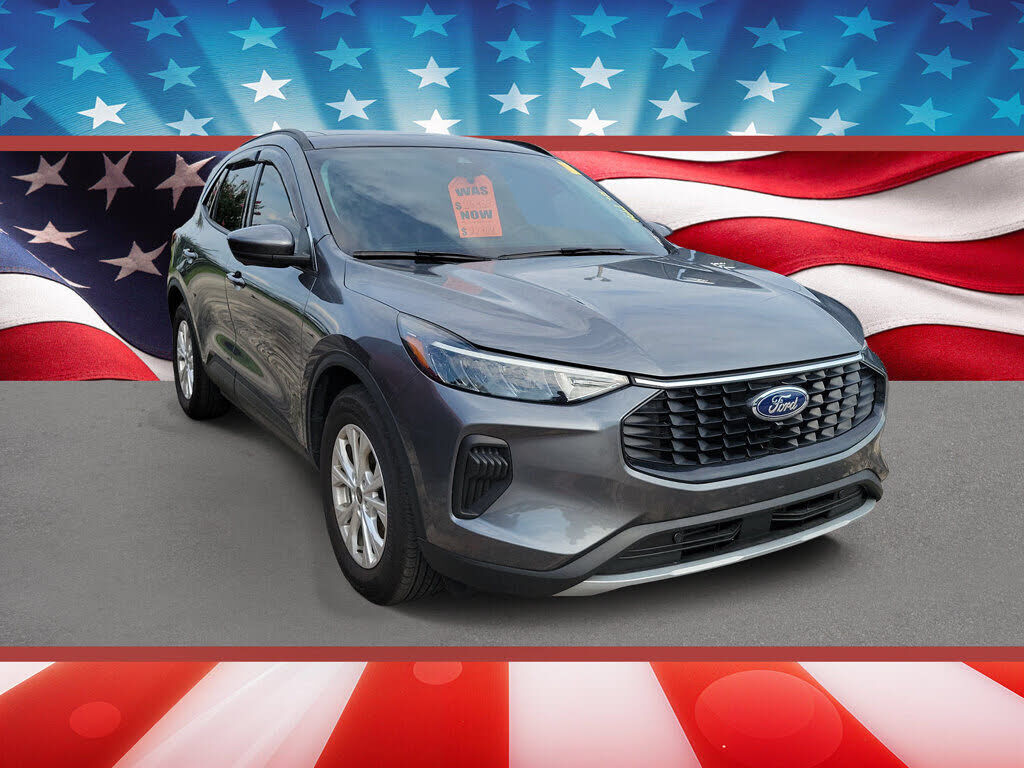 2024 FORD Escape