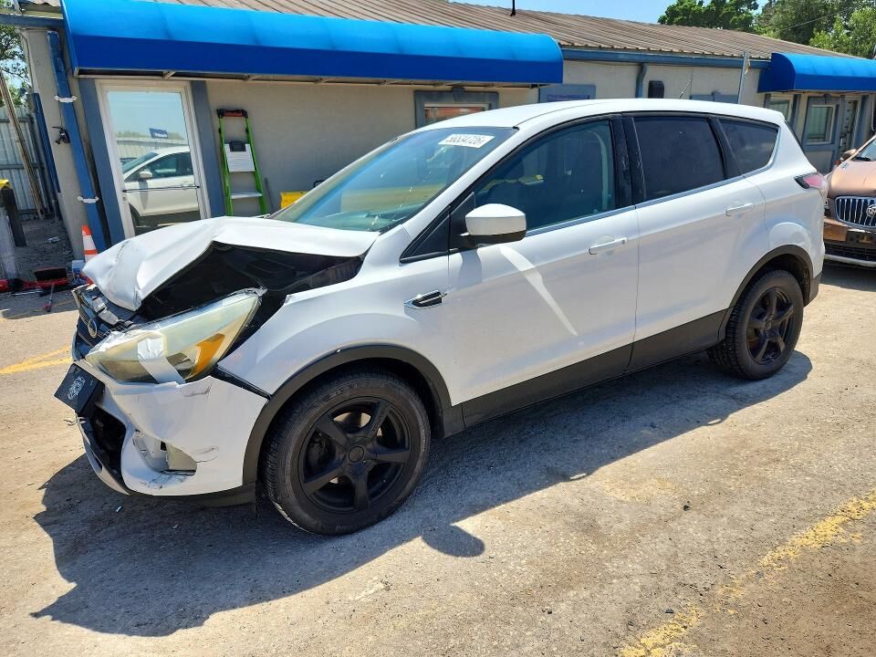 2017 FORD Escape