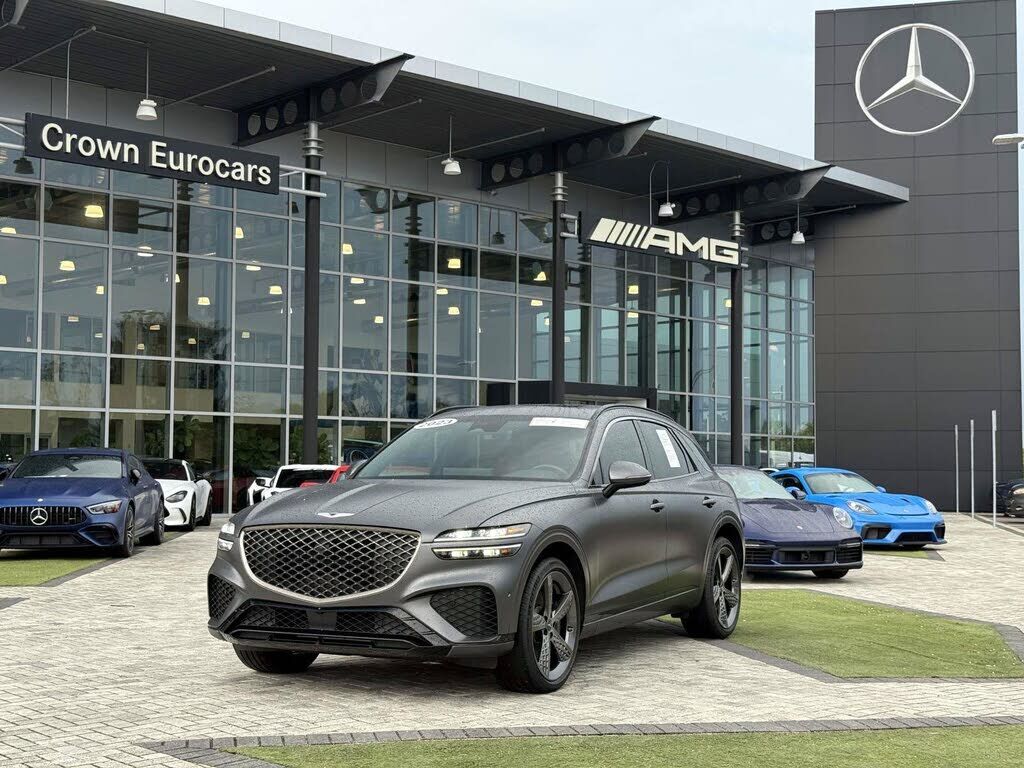 2023 GENESIS GV70