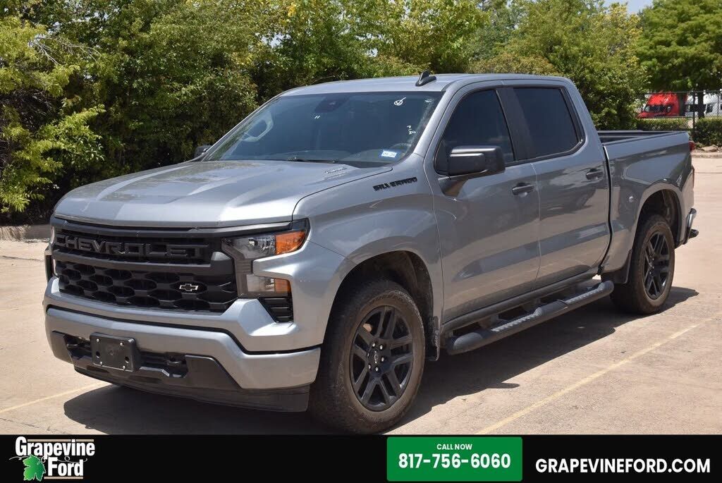 2024 CHEVROLET Silverado
