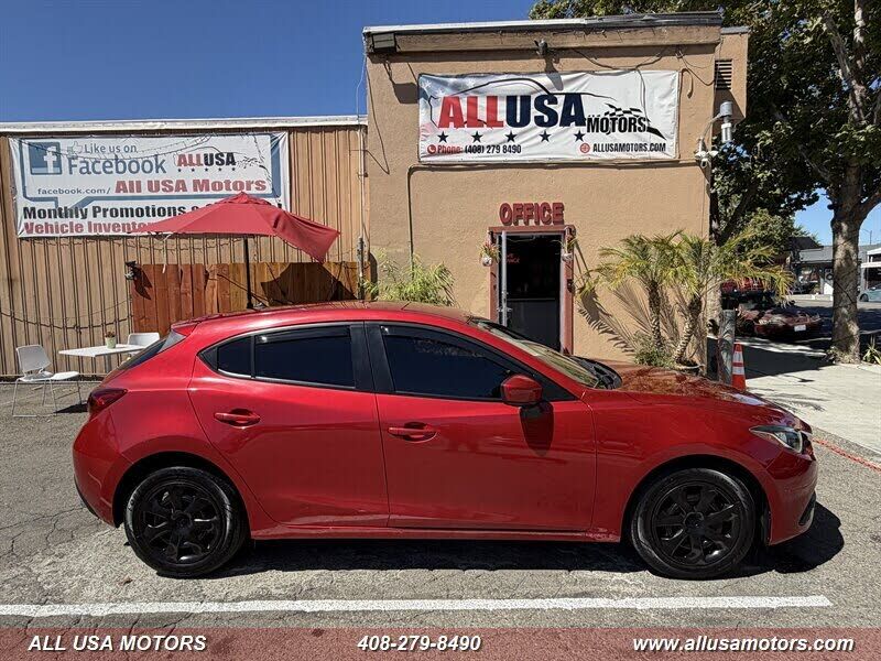 2014 MAZDA Mazda3