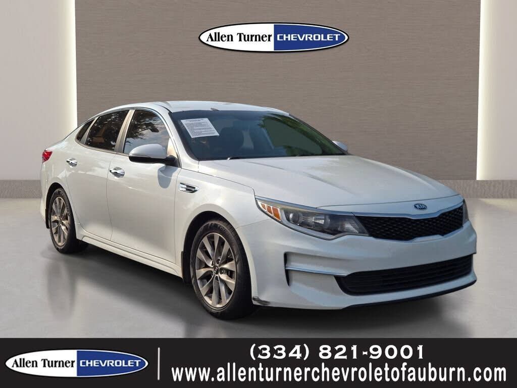 2018 KIA Optima