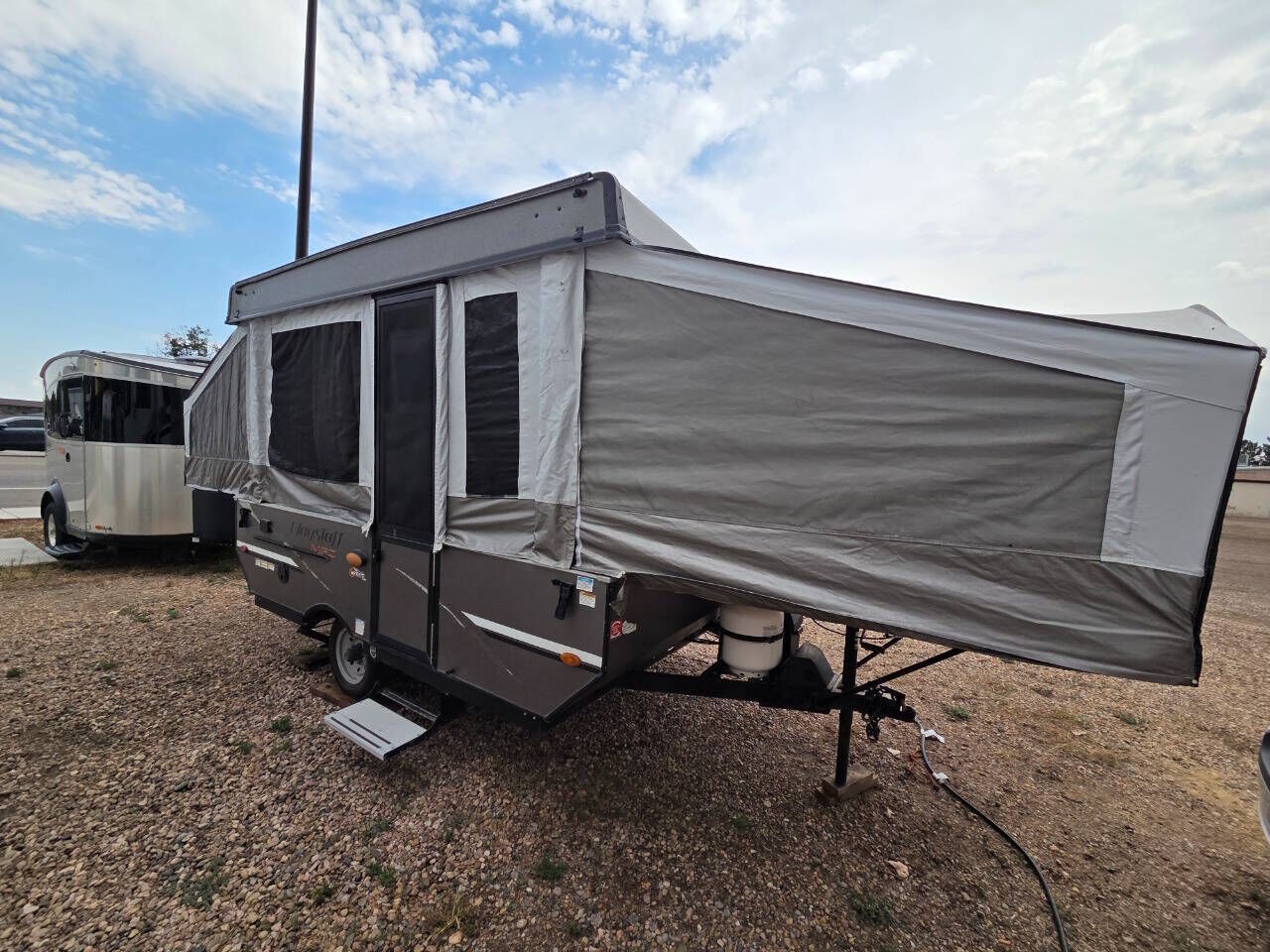 2019 FOREST RIVER Flagstaff Camping Trailer