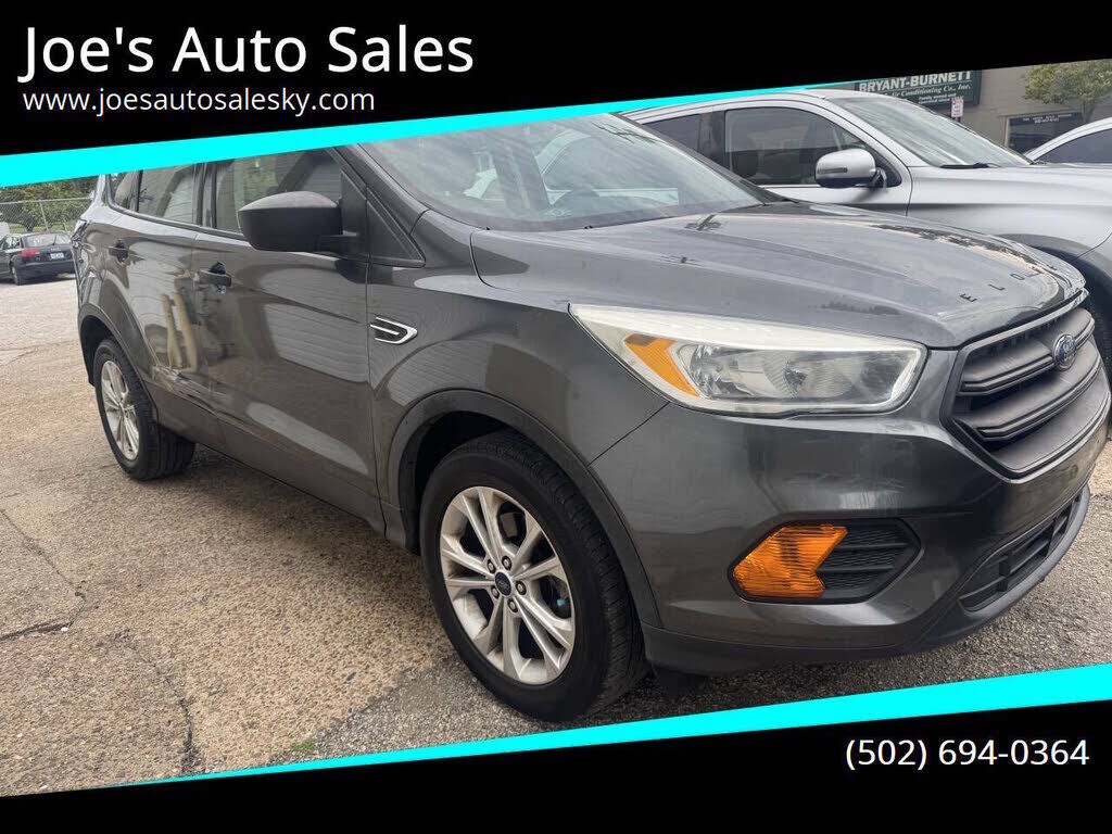 2017 FORD Escape