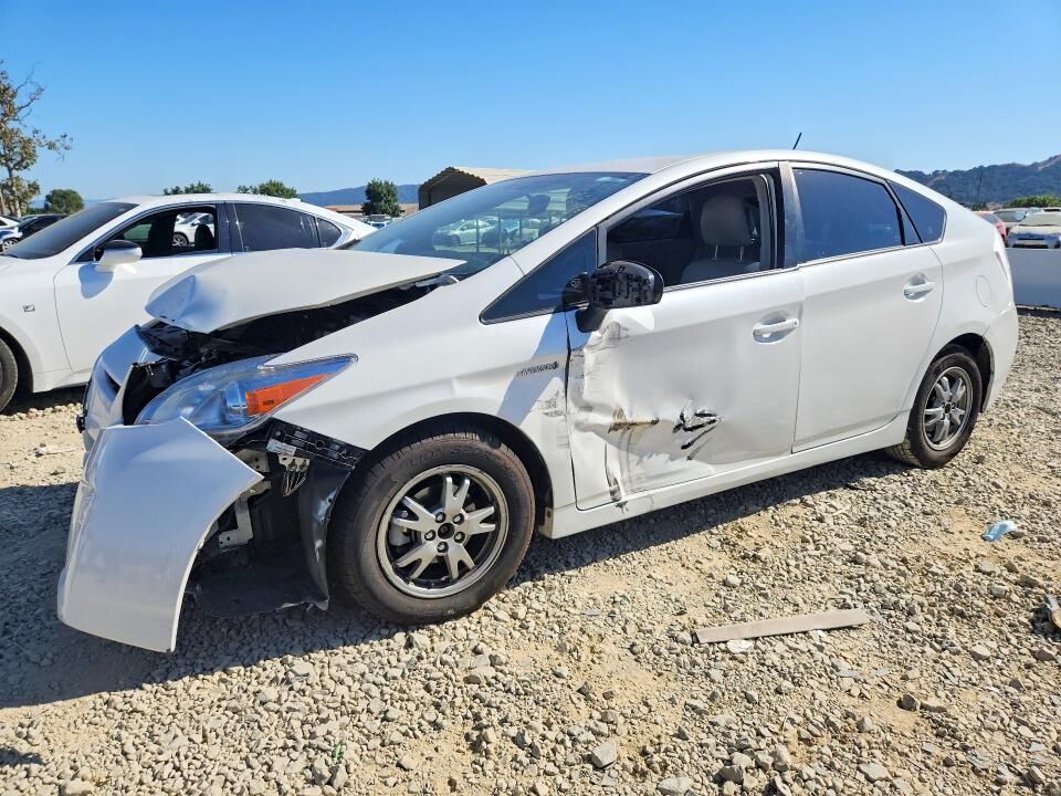 2011 TOYOTA PRIUS