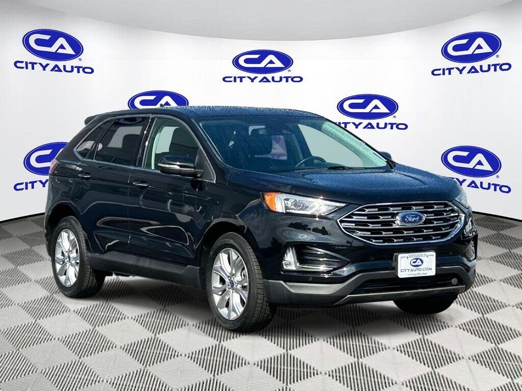 2022 FORD Edge