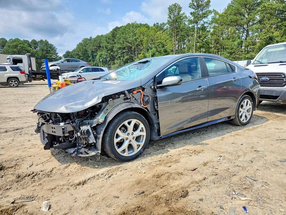 2017 CHEVROLET Volt