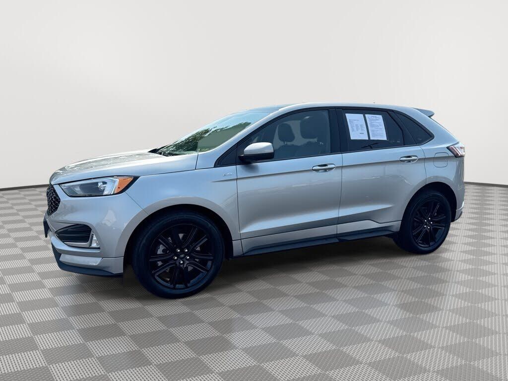 2024 FORD Edge