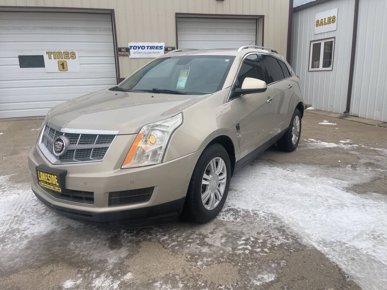 2010 CADILLAC SRX