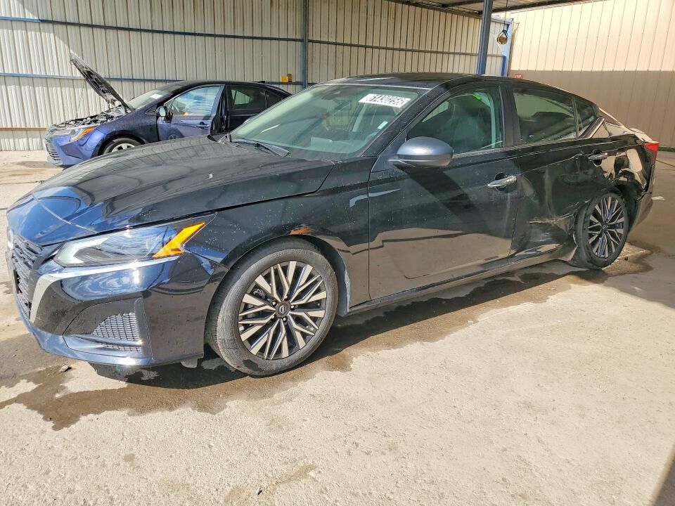 2025 NISSAN Altima