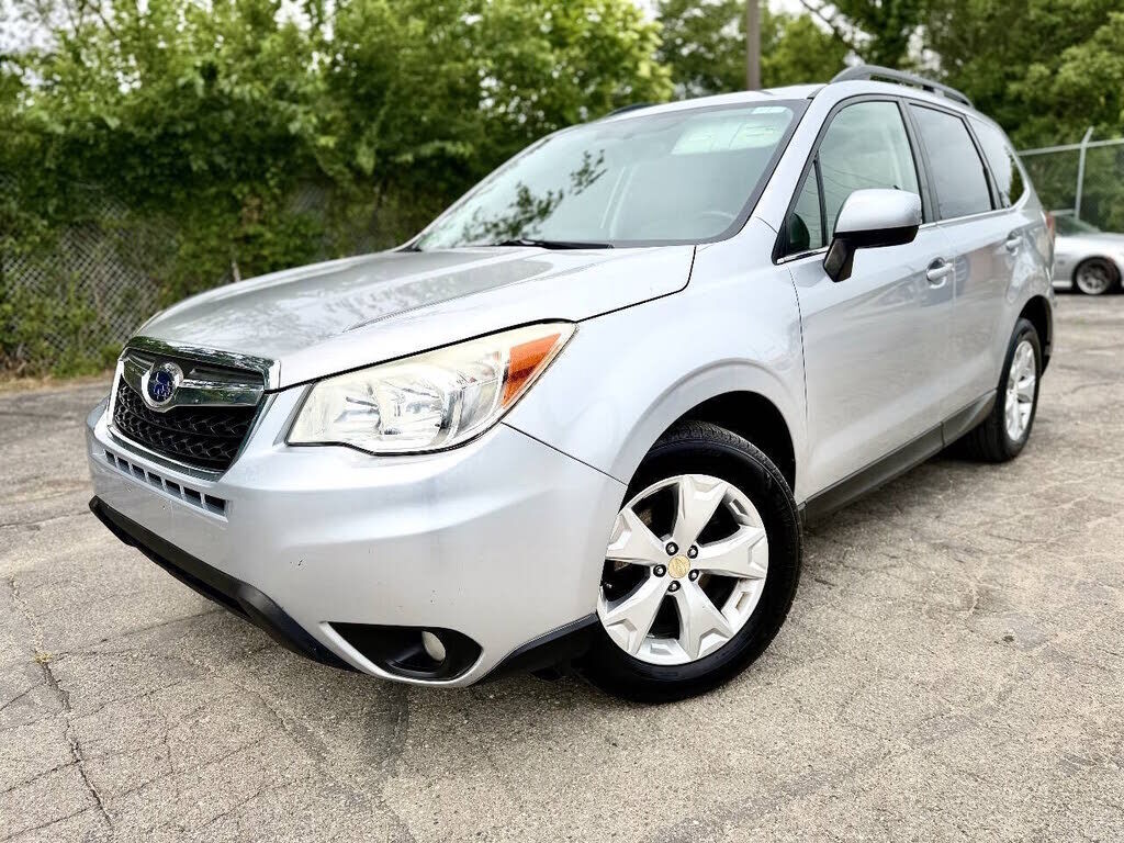 2014 SUBARU Forester