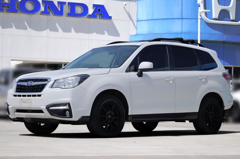 2018 SUBARU Forester