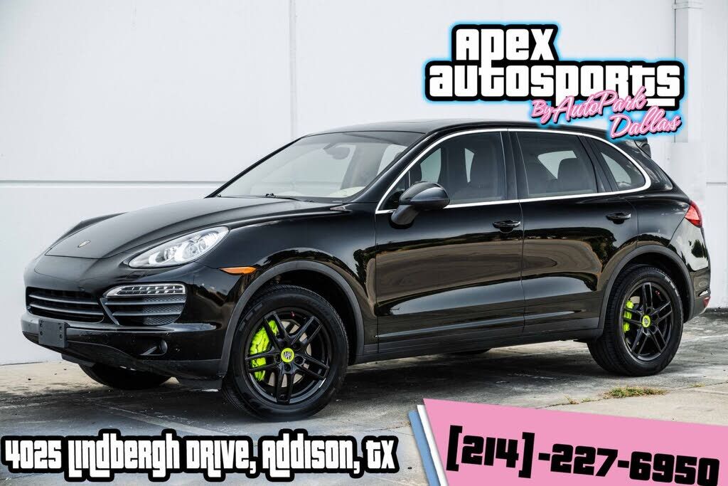 2014 PORSCHE Cayenne