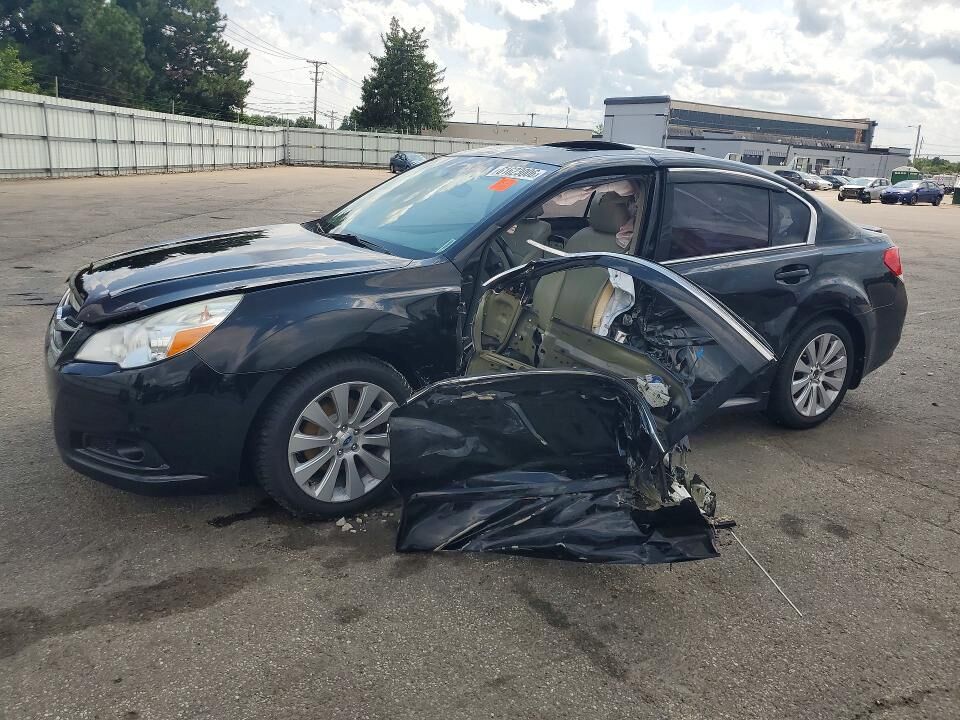 2012 SUBARU Legacy