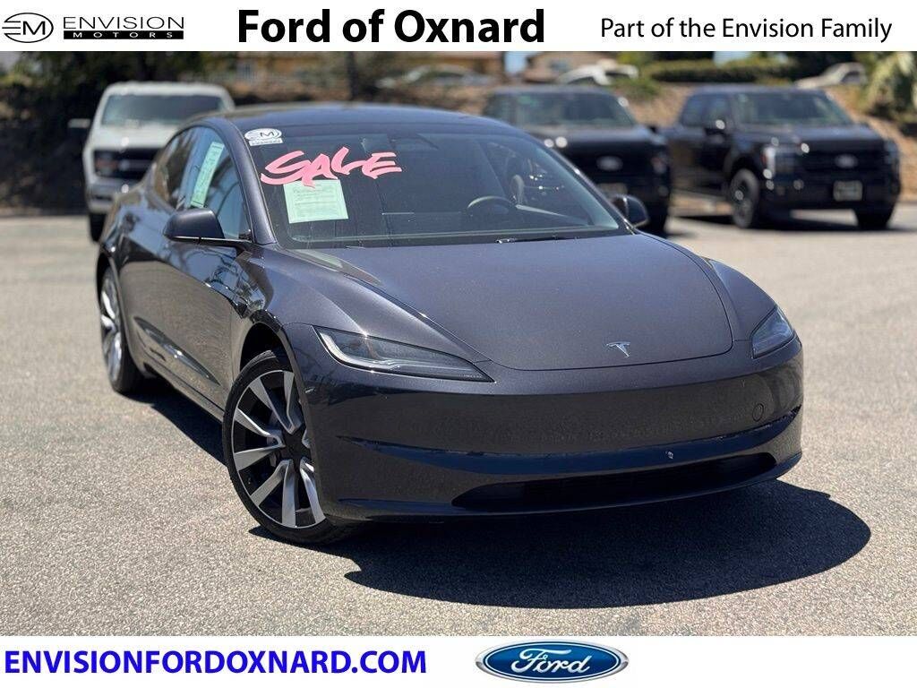 2024 TESLA Model 3