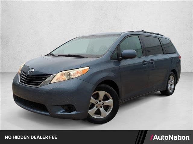 2014 TOYOTA Sienna