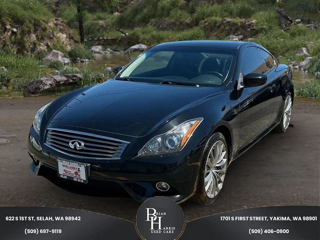 2013 INFINITI G37