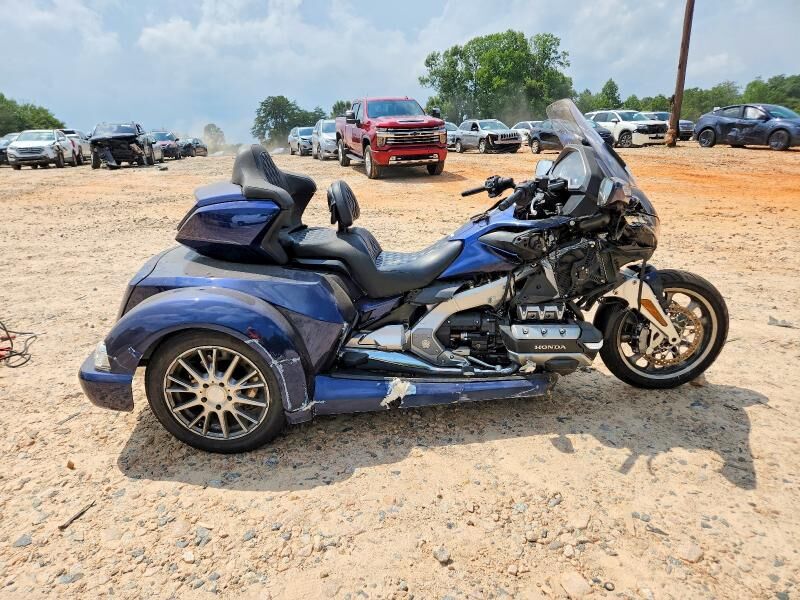 2018 HONDA GL1800
