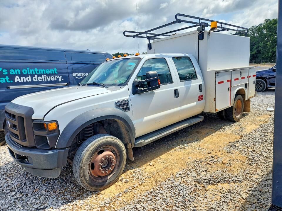2010 FORD F-550