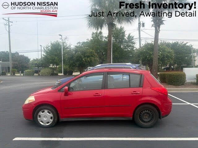 2009 NISSAN Versa